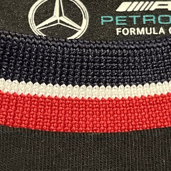 Mercedes AMG Petronas Hilfiger  F1 Formula 1 Team  T Shirt Authentic Size 7 - Picture 9 of 13